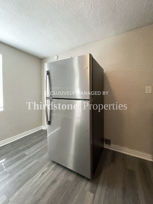 Building Photo - 1004 LAWRENCE Street, JACKSONVILLE, FL 32209