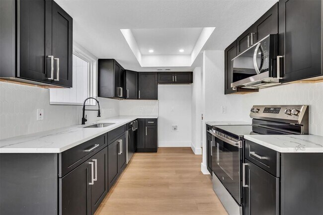 Foto del edificio - 2644 Gwendolyn Ln