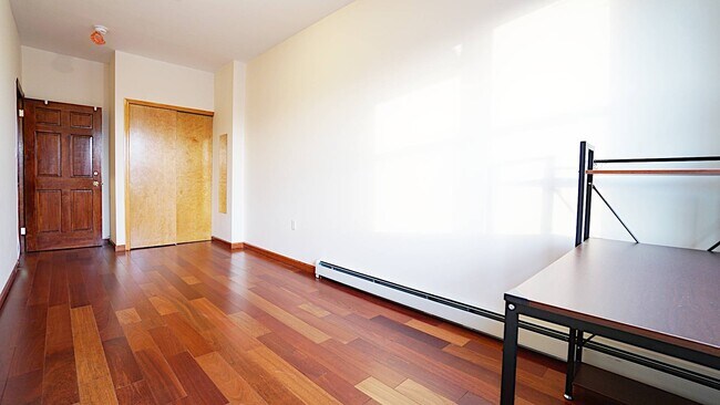 Foto del edificio - 620 60th St