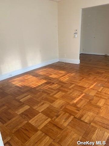 Foto del edificio - 239 E Walnut St
