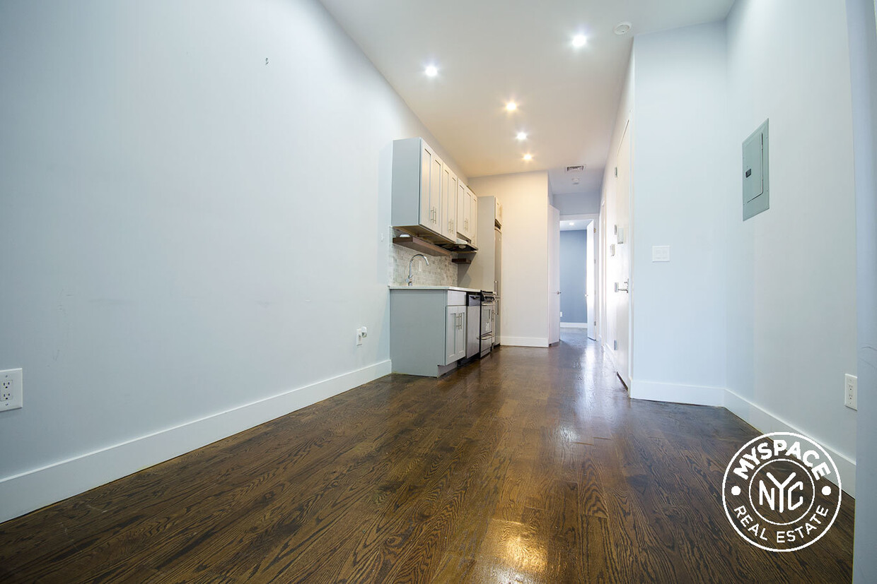 Primary Photo - 285 Onderdonk Ave