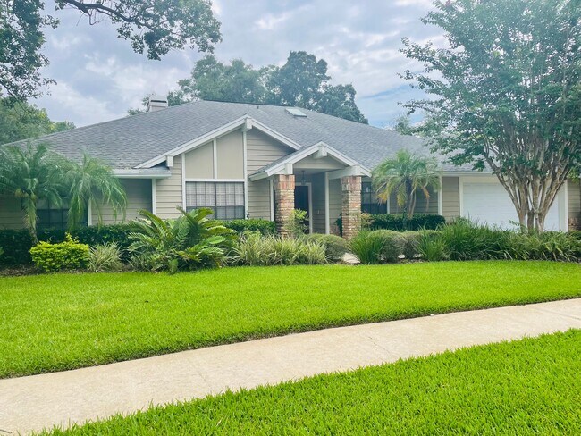 Building Photo - 609 N Longview Pl