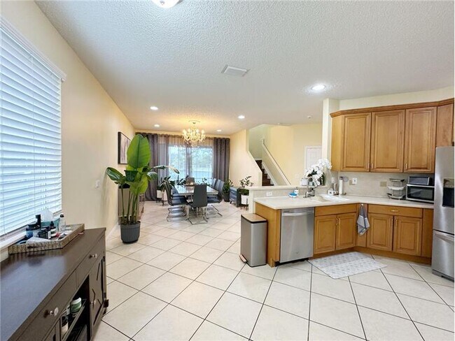 Foto del edificio - 5152 Woodfield Way