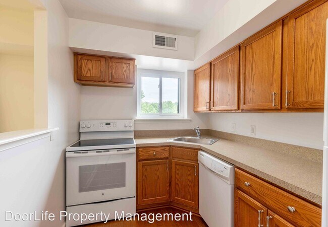 Building Photo - 2 br, 1 bath House - 520 Valley Drive