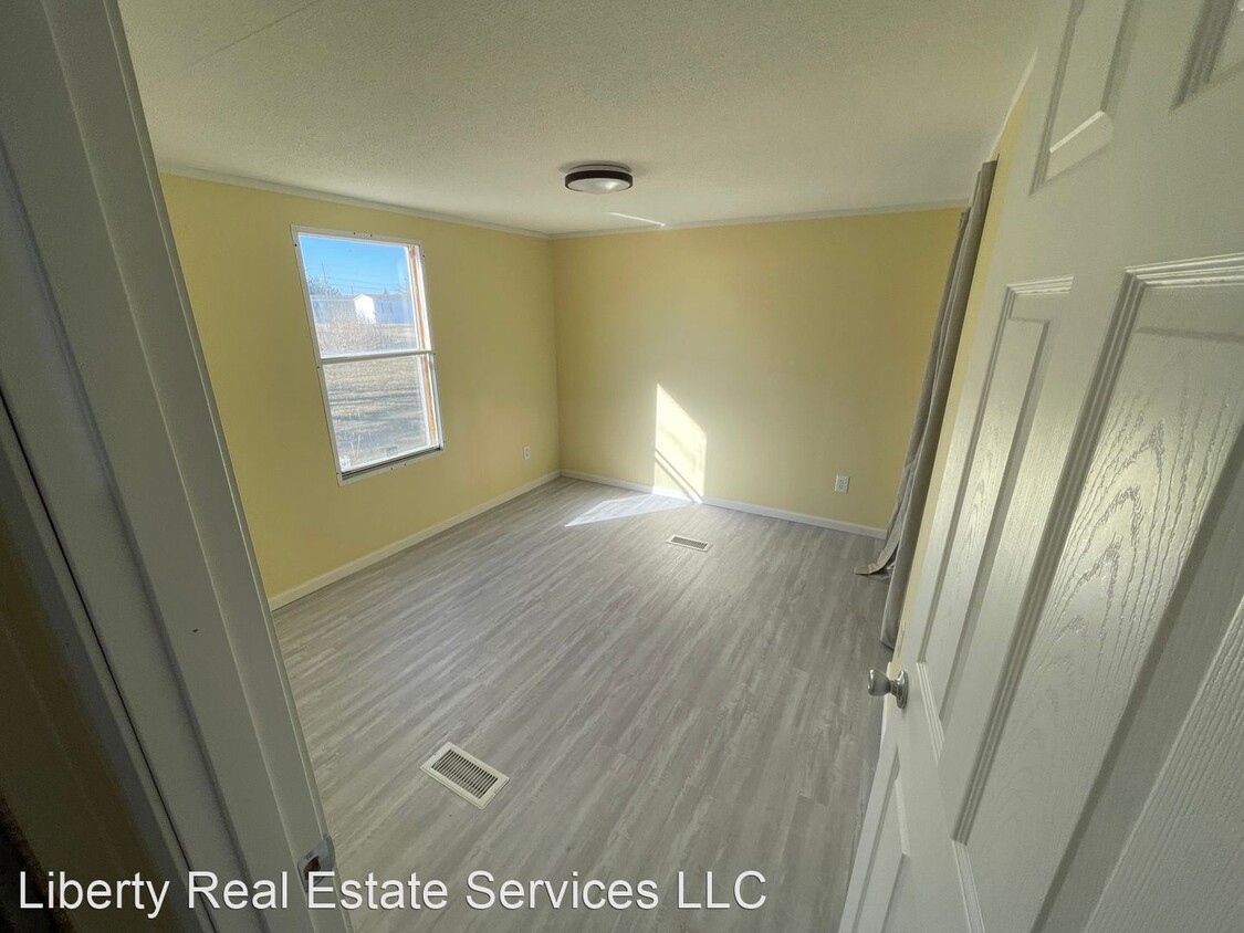Foto del edificio - 3 br, 2 bath House - 899 West Jackson