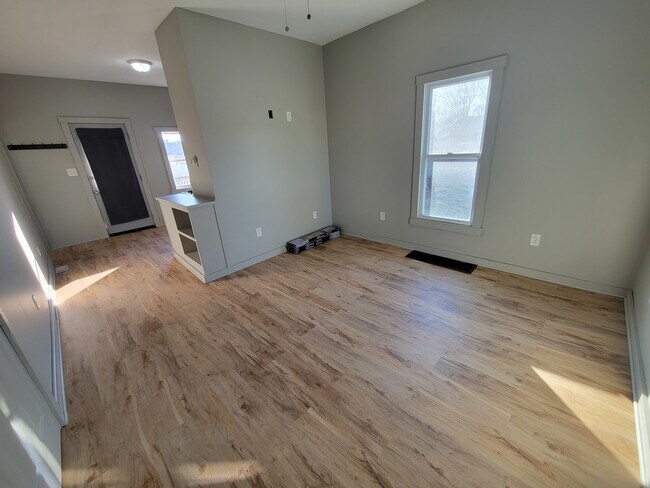 Foto del edificio - 533 Deleon St