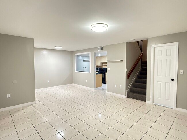 Foto del edificio - 8570 NW 3rd Ln