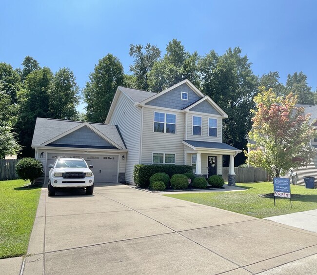 Foto del edificio - 246 Ladden Ln