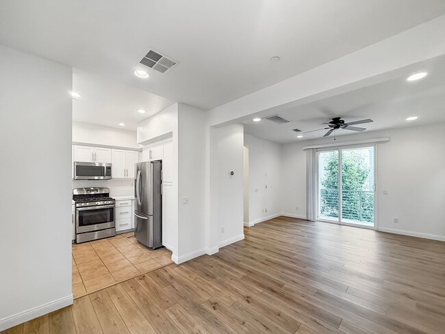 Foto del edificio - Great 2B/2.5BA Townhome in Escondido!