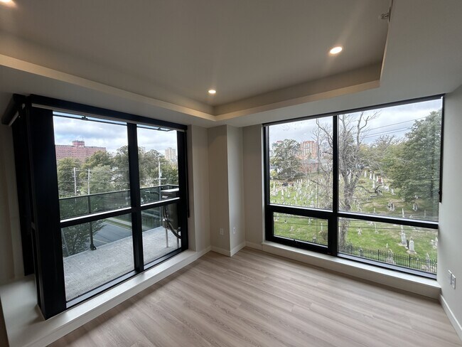 Photo du bâtiment - 5616-5616 South St