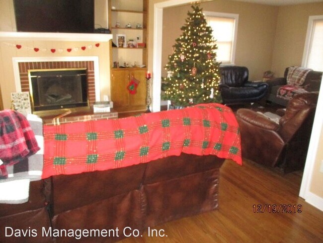Foto del edificio - 4 br, 3 bath House - 351 Brunell Drive