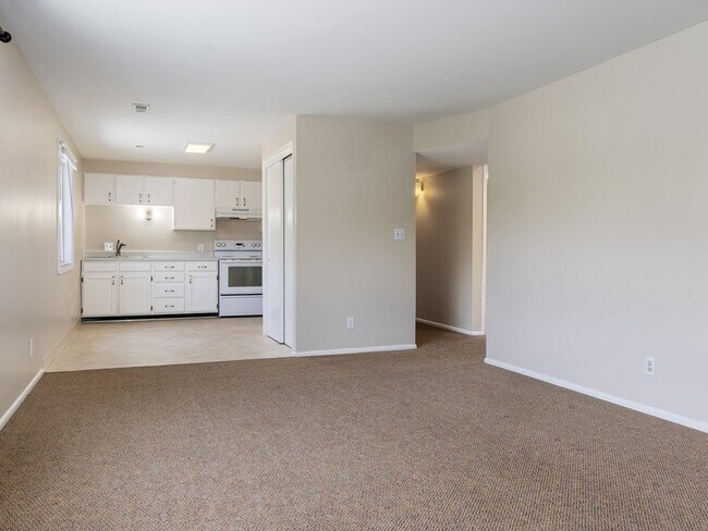 Building Photo - 938 23rd St