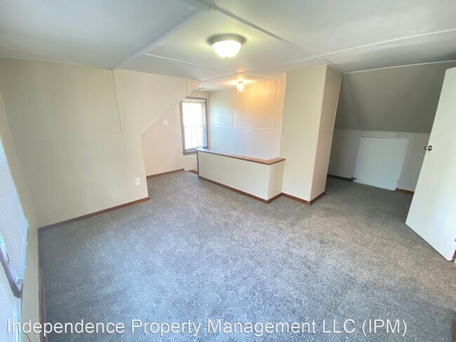 Foto del edificio - 3 br, 1 bath House - 8 Adair Avenue