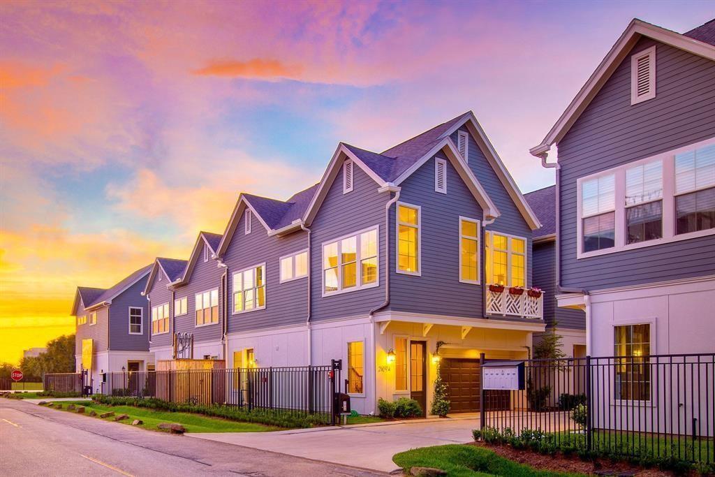 2109 Naomi St Unit B, Houston, TX 77054 Condo for Rent in Houston, TX