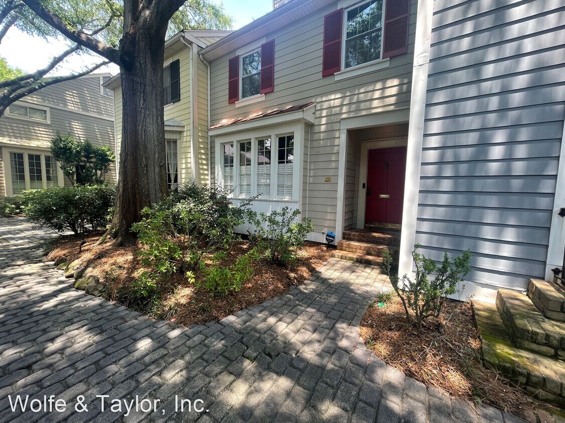 Foto principal - 3 br, 2.5 bath House - 14 Sims Alley