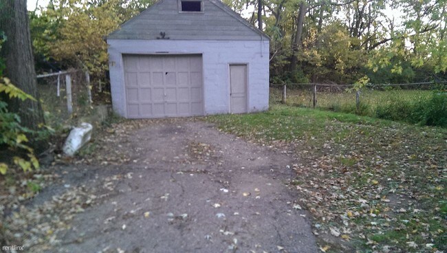 Building Photo - 1406 Ada St