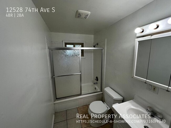 Foto del edificio - 12528 74th Ave S