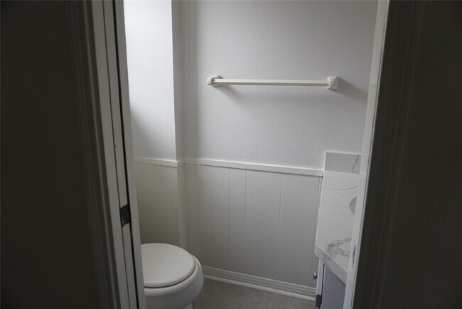 Foto del edificio - 10703 Wickersham Ln