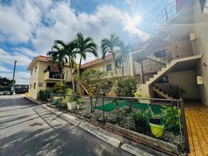 Building Photo - 201 NW 47th Ave