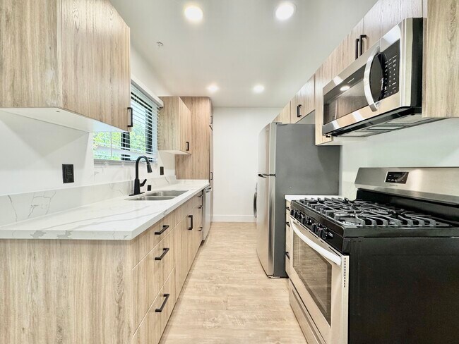 Foto del edificio - 412 Brooks Ave