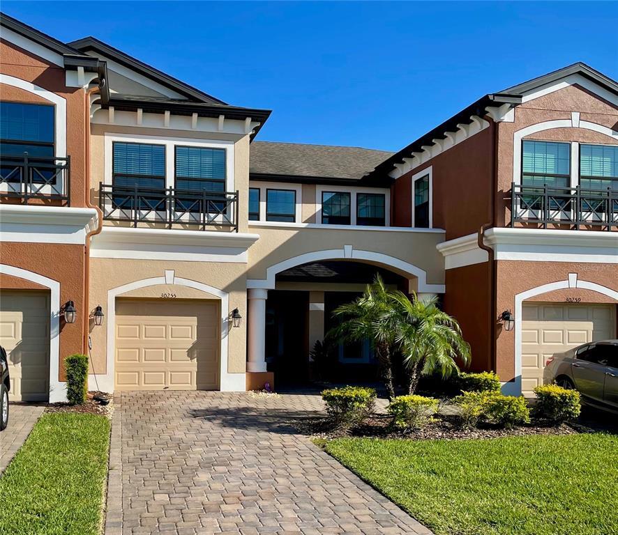 Foto principal - 30255 Southwell Ln