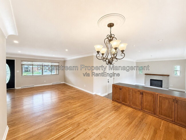 Building Photo - 2708 Ater Dr