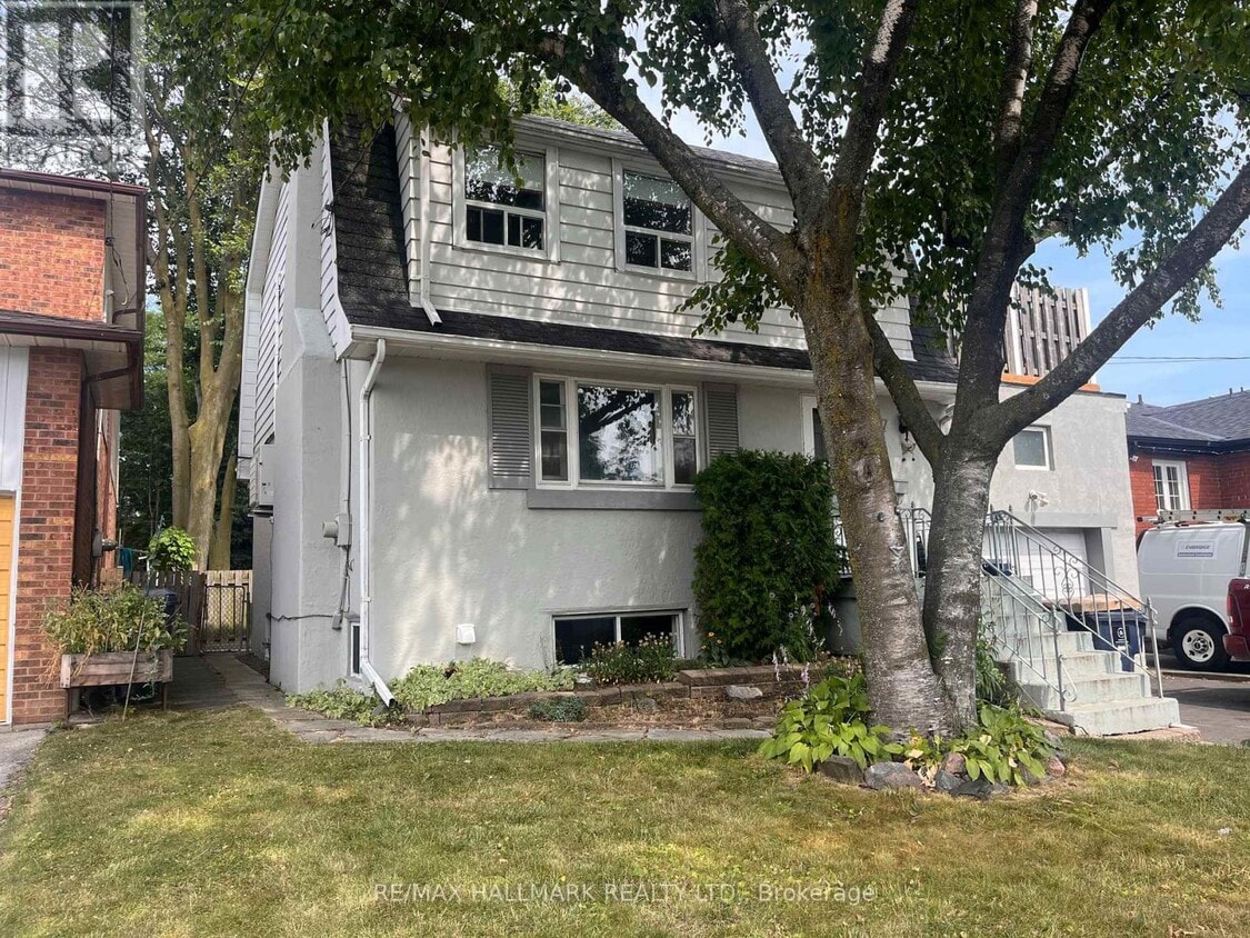 Primary Photo - 17 Mystic Ave