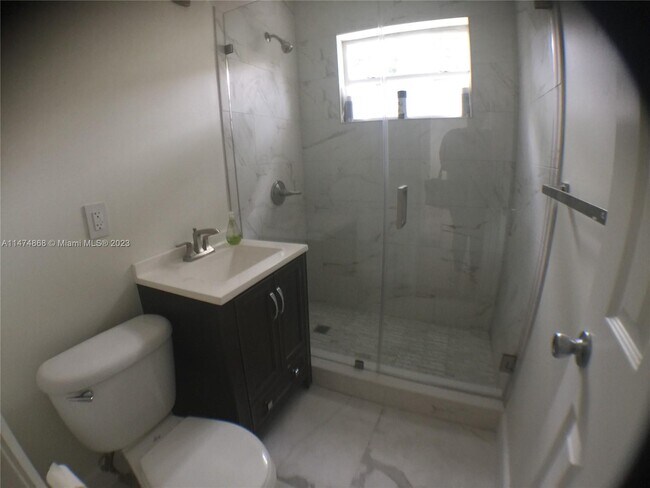 Foto del edificio - 3132 Elizabeth St