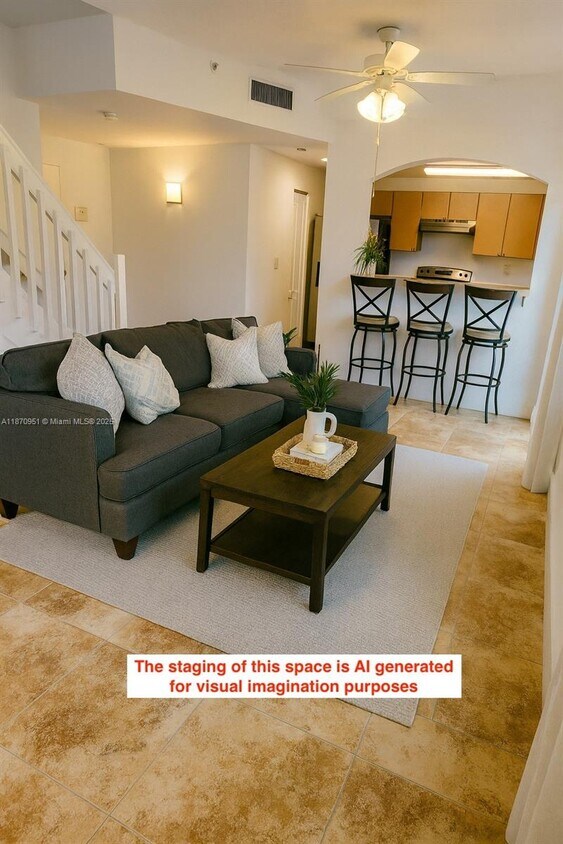 Foto principal - 357 N Royal Poinciana Blvd
