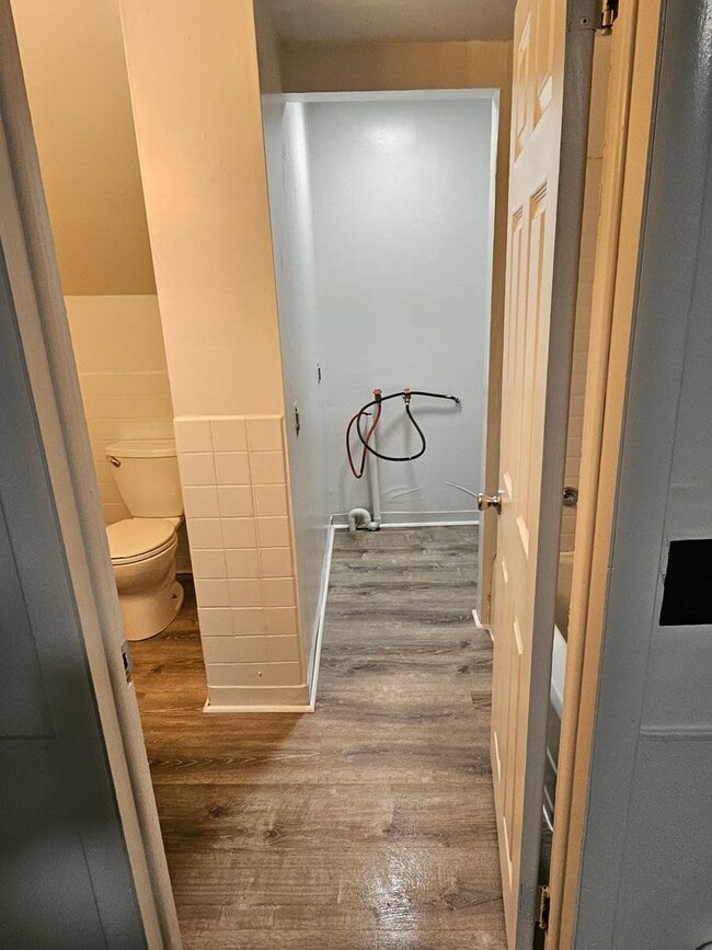 Building Photo - 850 Union St