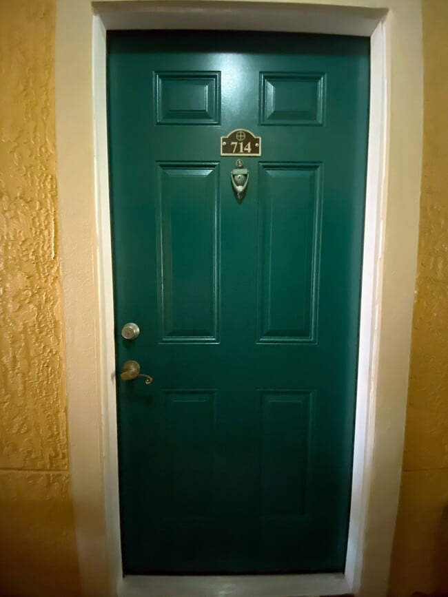 Photo - 2715 Via Capri Townhome