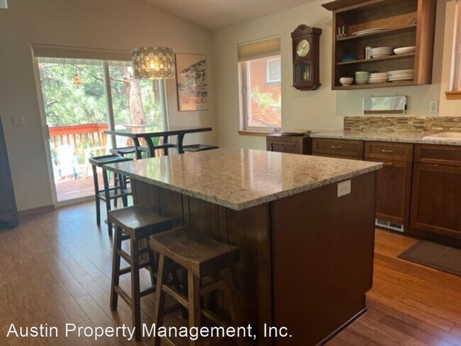 Foto del edificio - 3 br, 3 bath House - 1548 NW Kingston