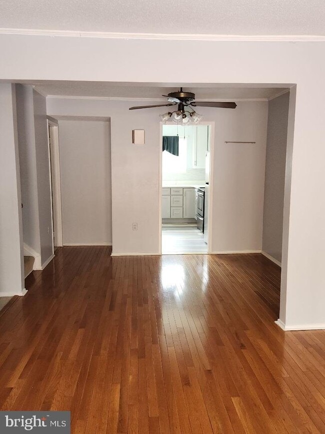 Foto del edificio - 15266 Lodge Terrace