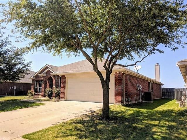 Building Photo - 2200 Fieldcrest Dr