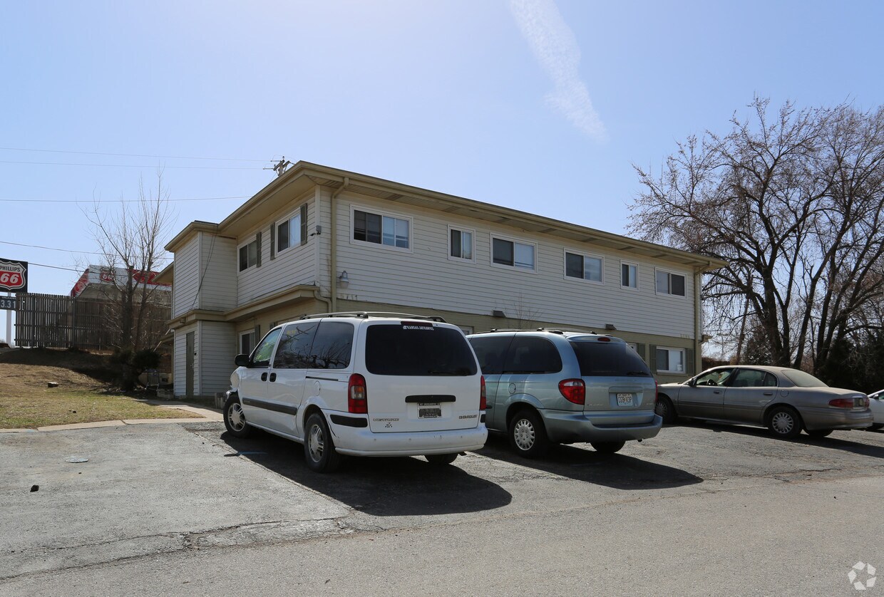 Foto del edificio - 5709-5711 E 139th Ter