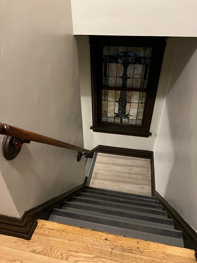 Stairway - 4947 Cote Brilliante Ave