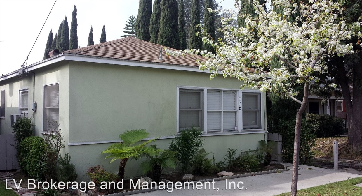 Primary Photo - 778 N Loma Vista Dr