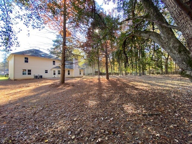 Building Photo - 334 Hamdon Kells