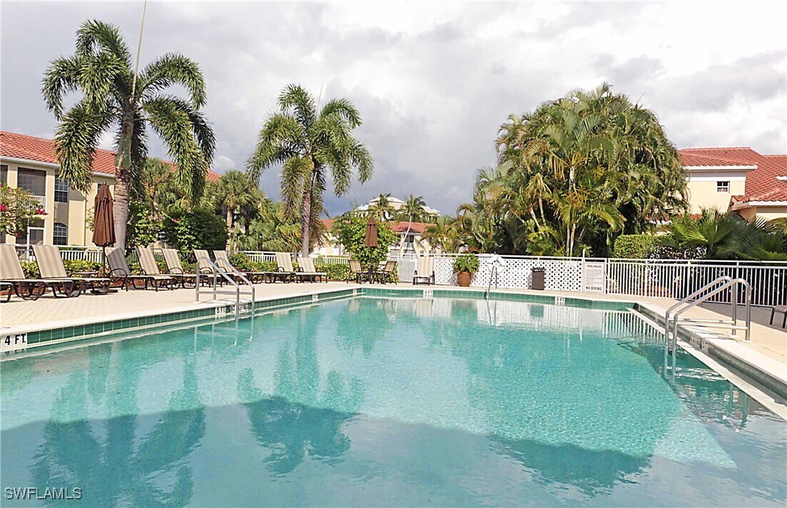 Primary Photo - 500 Lambiance Cir