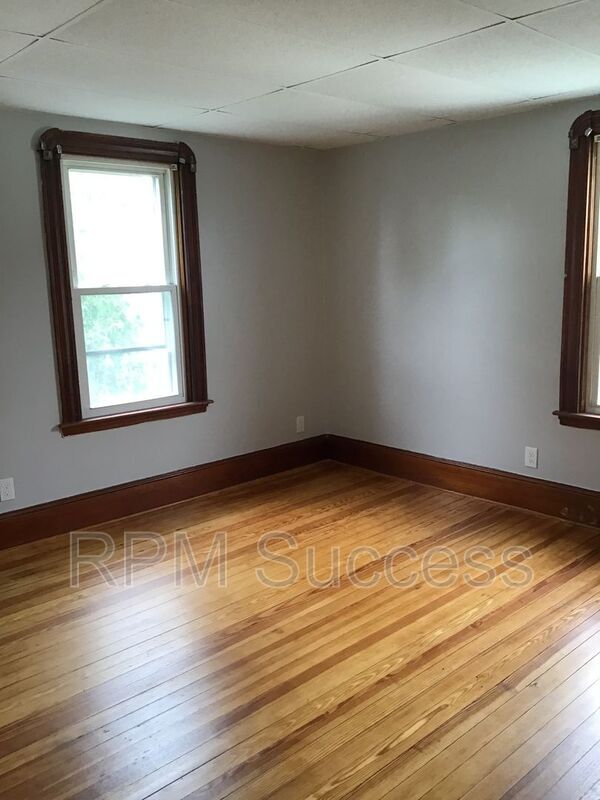 Photo - 201-203 Myrtle St Apartment