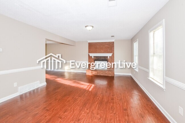 Foto del edificio - 4930 Blue Wing St