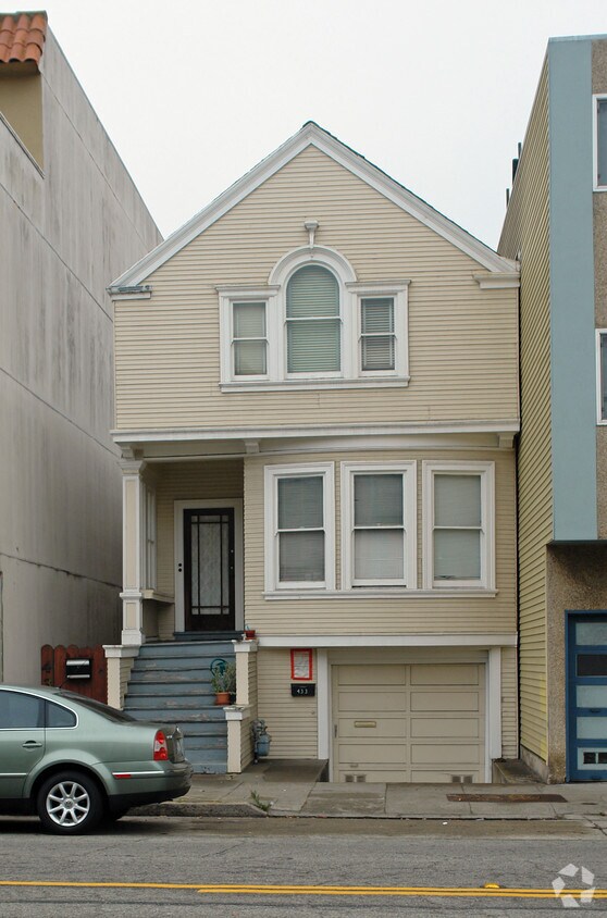 Primary Photo - 433-435 25th Ave