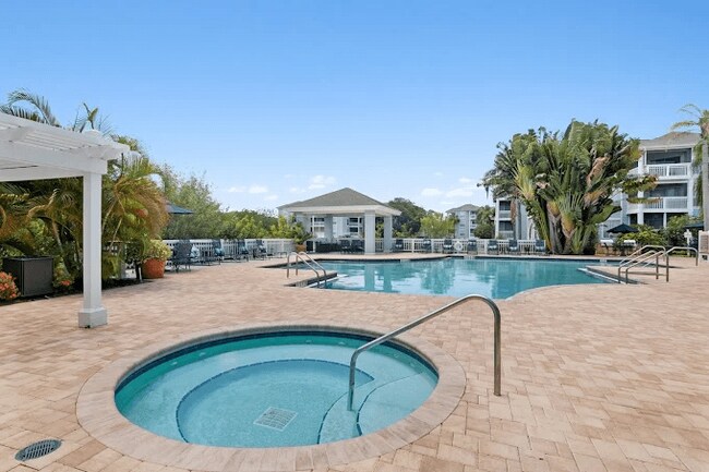 Foto del edificio - ARIUM Bristol Bay