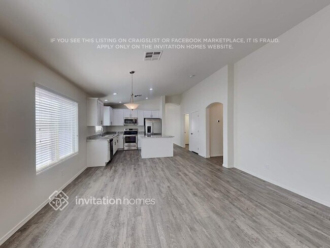 Foto del edificio - 25819 W Crown King Rd