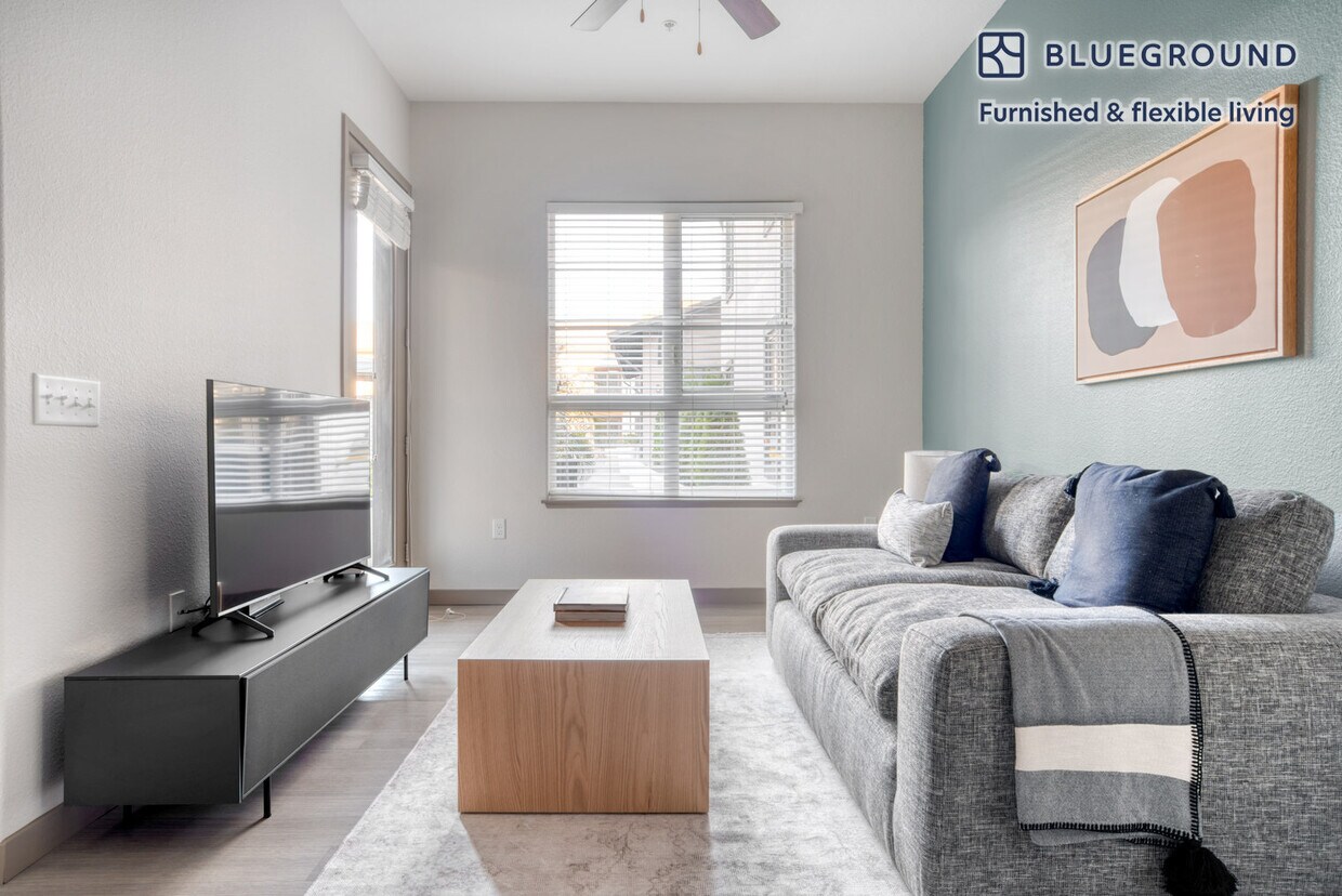 Foto principal - 1101 Fair Oaks Ave