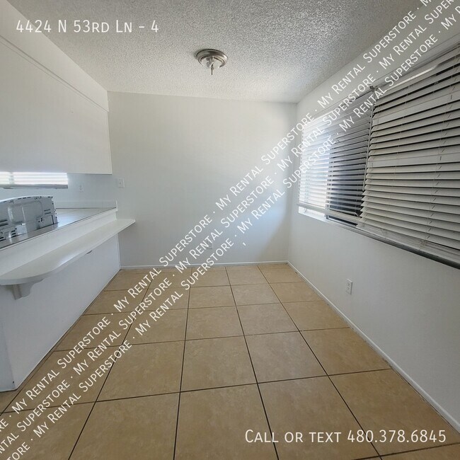 Foto del edificio - 4424 N 53rd Ln