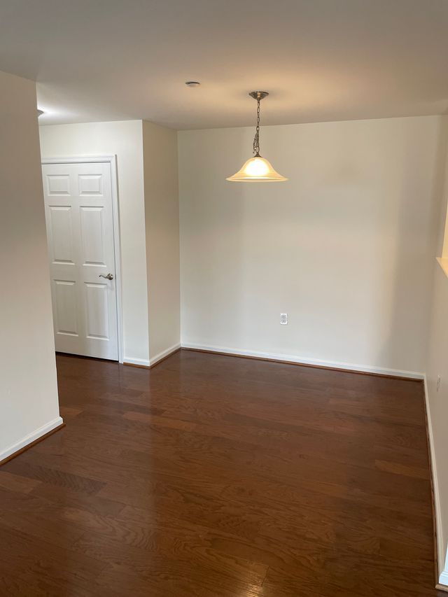 Dining Area - 3920 Ashland Dr