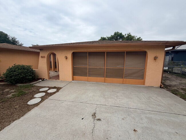 Foto del edificio - 3/2 with Garage in BEAR CREEK