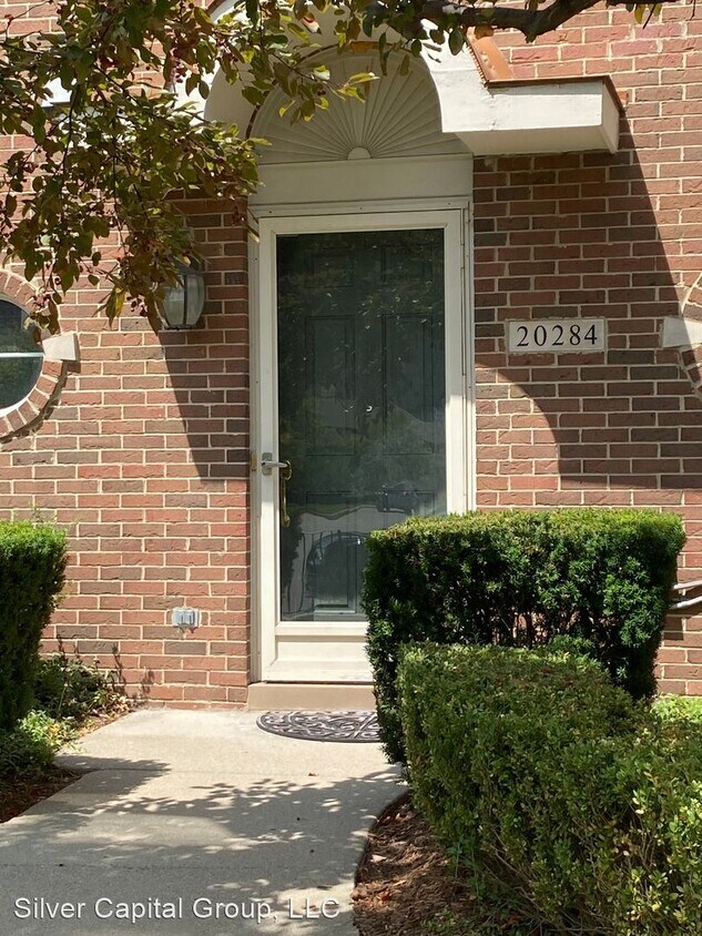 Primary Photo - 2 br, 2.5 bath House - 20284 Boardwalk