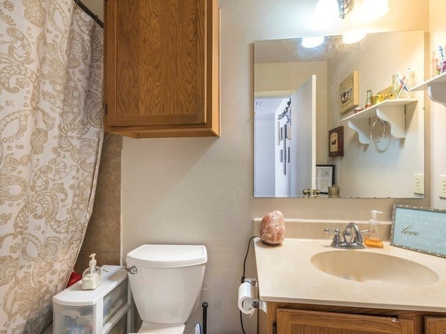 Building Photo - 517 Cutty Trl
